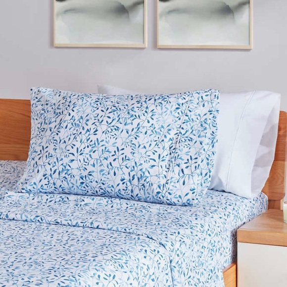 Charisma Microfiber 6-Piece Queen Sheet Set - Picture 6 of 16